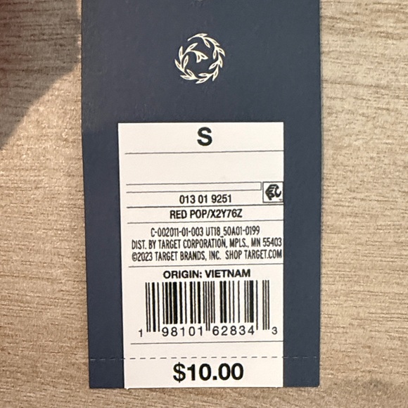 Universal Thread Red Scoop-Neck Ribbed Crop Top - Picture 4 of 4